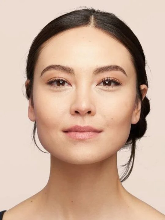 Woman with Fit Me Foundation 